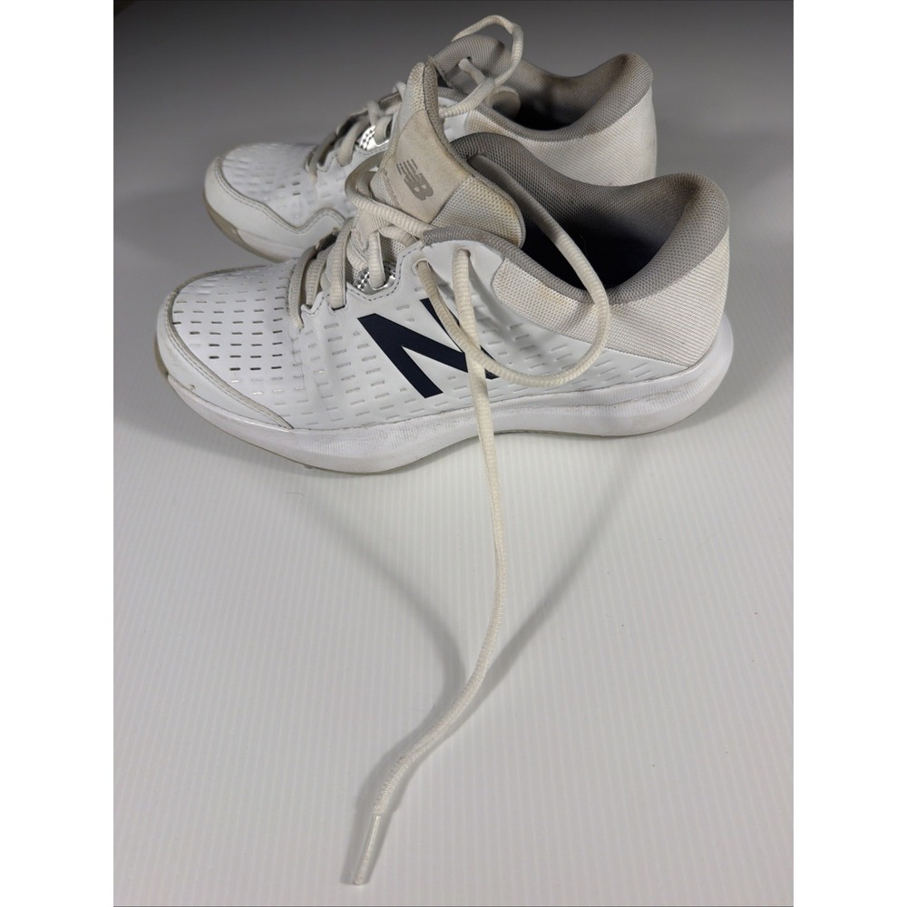 New Balance Women's 696v4 Hard Court Tennis Shoes (WCH696W4) Size 7